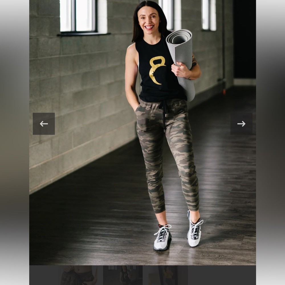 Zyia Green Camo Unwind Joggers